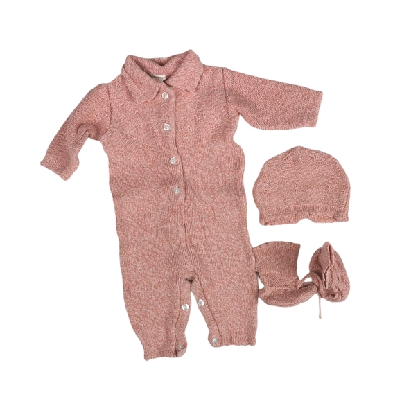 0-6 Months GAP, 3-Piece Knit Romper, Hat & Booties - Picture 2 of 5